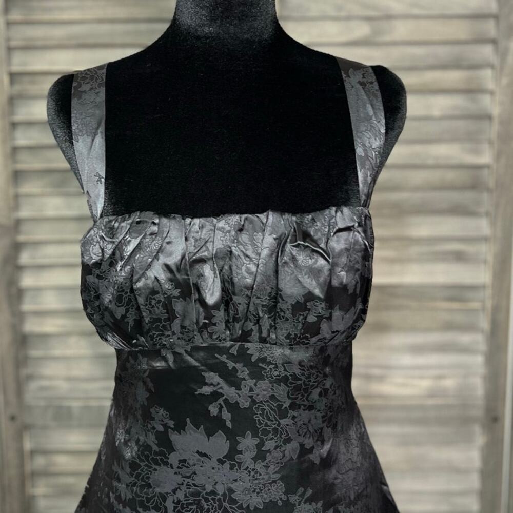Lulus Black Floral Satin Look Lace Up Mini Dress Medium NWT Corset Back - Picture 4 of 11